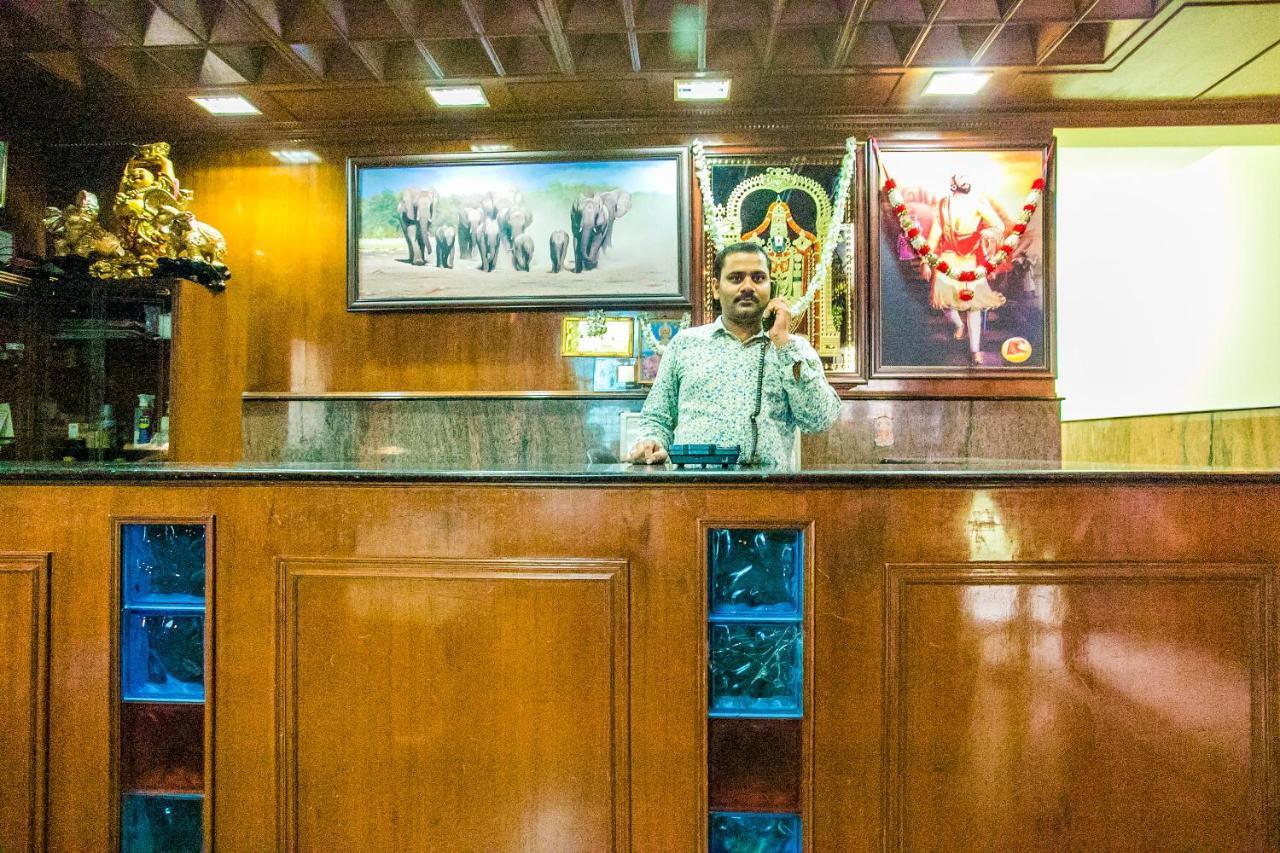 فندق Priyanka Residency بنغالور المظهر الخارجي الصورة